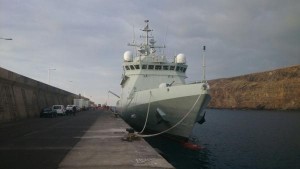 El buque en una visita reciente en el Puerto de San Sebastián de La Gomera