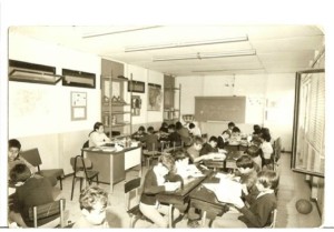 Gloria Díaz impartiendo clase en La Laguna