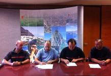 El Cabildo firma un convenio de 3.000 euros con la Asociación de Bomberos Voluntarios de La Gomera