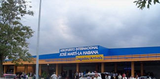 EE UU y Cuba acuerdan restablecer los vuelos comerciales directos