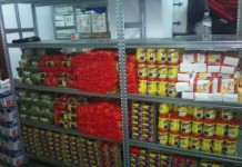 La Asamblea de Cruz Roja de La Gomera organiza una campaña de recogida de alimentos para familias necesitadas