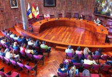 Alumnos del I.E.S de Adeje visitan el Cabildo Insular de La Gomera