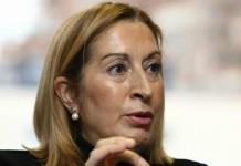 A finales de este mes el Gobierno de España sacará la licitación de las líneas aéreas La Gomera-Tenerife-Gran Canaria