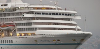 El crucero Artania llegará este martes al puerto de San Sebatián de La Gomera