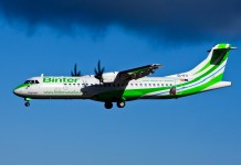 El fuerte viento impide el aterrizaje del avión con destino a La Gomera
