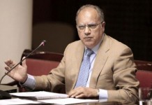 El rey niega haber sido condescendiente con los golpistas del 23-F