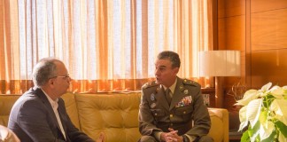 El presidente del Cabildo recibe al comandante militar de la provincia de Santa Cruz de Tenerife