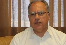 El presidente del Cabildo de La Gomera propone la modificación del Plan General Municipal de Valle Gran Rey para dar cobertura a las viviendas afectadas por el incendio