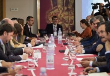 Emotiva despedida a don Felipe Fernández