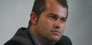 Comienza los trabajos de pavimentación de la plaza de Santa Lucía en Tazo