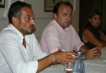 Turismo del Gobierno de Canarias y el Cabildo de La Gomera celebran un encuentro con empresarios del sector para minimizar el impacto del incendio