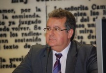 Gregorio Medina junto al resto de senadores socialistas canarios presenta una moción sobre la situación de Paradores de Turismo