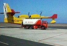 Continúa la labor de los hidroaviones actuando sobre el fuego
