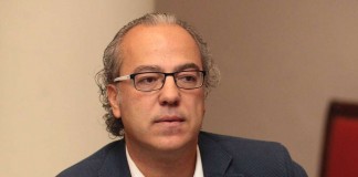 Morera asegura que Clavijo también quiso cerrar el Hospital del Sur de Tenerife