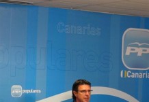 Soria en La Gomera: «Solamente Rajoy sabe quiénes van a ser los miembros de su Gobierno»