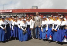 La web de la Casa de S.M. El Rey abre hoy portada con la visita de los Príncipes a La Gomera