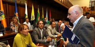 Veinte alcaldes de Gran Canaria y el Cabildo respaldan usar el REF para repartir el IGTE