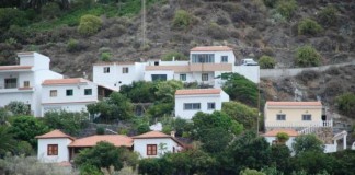 Vecinos de Taguluche denuncian “la dejadez y abandono que están sufriendo por parte del concejal de obras del Ayuntamiento de Valle Gran Rey”.