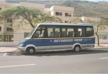 «Autobuses Mesa» con los medios de comunicación y los aficionados