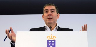 Clavijo anuncia una Ley del Suelo que dará competencias a cabildos y ayuntamientos