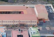 La madre de un alumno del IES de San Sebastián denuncia la agresión que sufrió su hijo por parte de un compañero