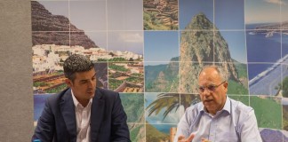 Los pescadores gomeros piden a Quintero más acciones de control de los recursos pesqueros