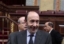 Los socialistas se preparan para un posible adelanto electoral a noviembre
