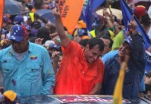 Asesinados a tiros dos militantes de la oposición venezolana