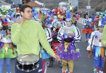 El Carnaval de San Sebastián ‘explota’ con su primer gran coso