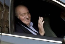 CC y PSC se sientan con 45 minutos de retraso