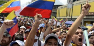 Un sondeo en hospitales de Venezuela reporta 1.557 muertes en tres meses por falta de material