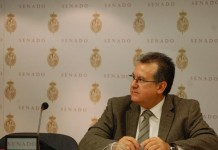 El Ayuntamiento afirma estar trabajando para la búsqueda de una solución definitiva para el problema de las antenas de Juán Rejón