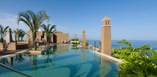 Las patronales turísticas apoyan el plan de Turismo de garantizar la seguridad antes de abrir las Islas a los visitantes Hotel Playa Calera