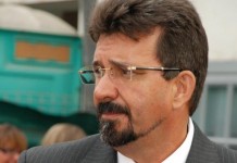 Castilla: “el Ayuntamiento aplicará las medidas oportunas que obliguen a la legalización de todos los establecimientos de San Sebastián”