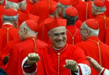 Nido de cuervos en el Vaticano