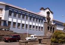 Banco Santander ofrece 83 becas en empresas a alumnos de la ULL