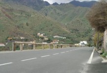 Escándalo en Panamá por una foto de su cónsul en Canarias disfrazado