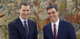 Felipe VI propone al socialista Pedro Sánchez como candidato al Gobierno
