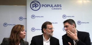 Rajoy acusa a Sánchez de ser incapaz de elegir entre el PP y Podemos