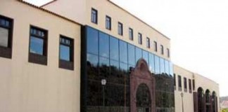 Cancelados cinco vuelos y tres son desviados en La Palma y La Gomera por la borrasca Óscar