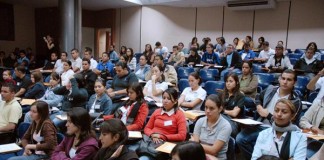 El Gobierno resuelve ya todas las solicitudes de becas universitarias