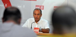 “Soria ha ensuciado el nombre de Canarias por dondequiera que ha pasado”