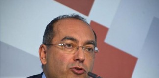 Julio Cruz dice que Alonso es el «pirómano mayor» contra el pacto CC-PSOE