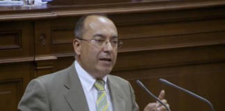 “Todo el Gobierno canario sabe desde el minuto uno que habría que implementar recursos a Sanidad”