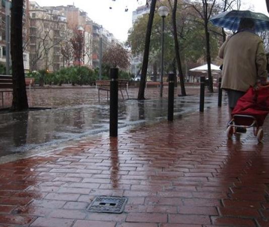 Descenso de las temperaturas y lluvias este martes en Canarias
