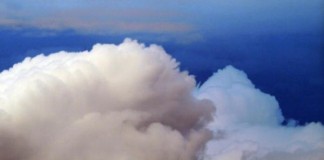 Cielos nubosos y lluvias débiles en el norte de las islas de mayor relieve este lunes