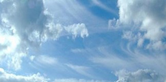 Intervalos nubosos con posibles lluvias débiles en el norte de Canarias este martes