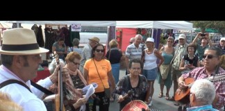 Este sábado se está celebrando la Feria Local de Comercio en Playa de Santiago con gran participación de público
