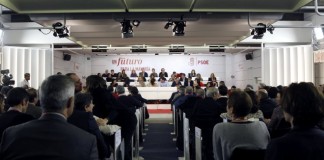 El PSOE aplaza su 39 Congreso con la vista puesta ya en elecciones