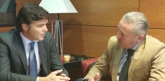 Javier Trujillo: “el Gobierno de Canarias no se toma en serio los servicios en el puerto de Playa de Santiago”